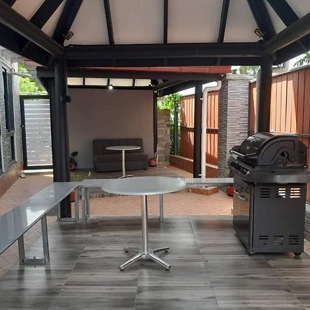Breeze Apartments Нади Екстериор снимка