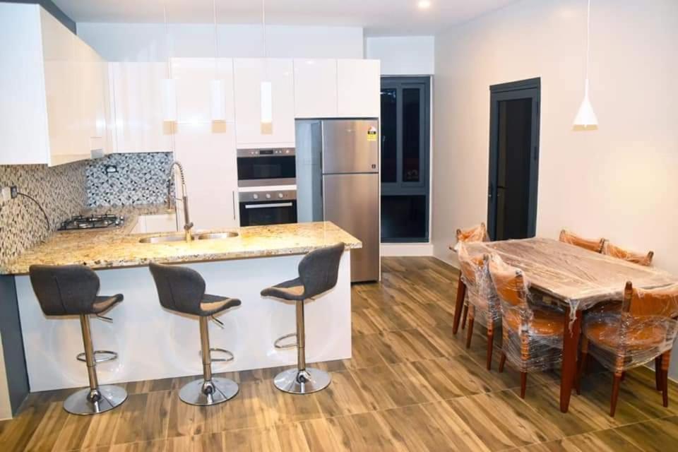 Breeze Apartments Нади Екстериор снимка