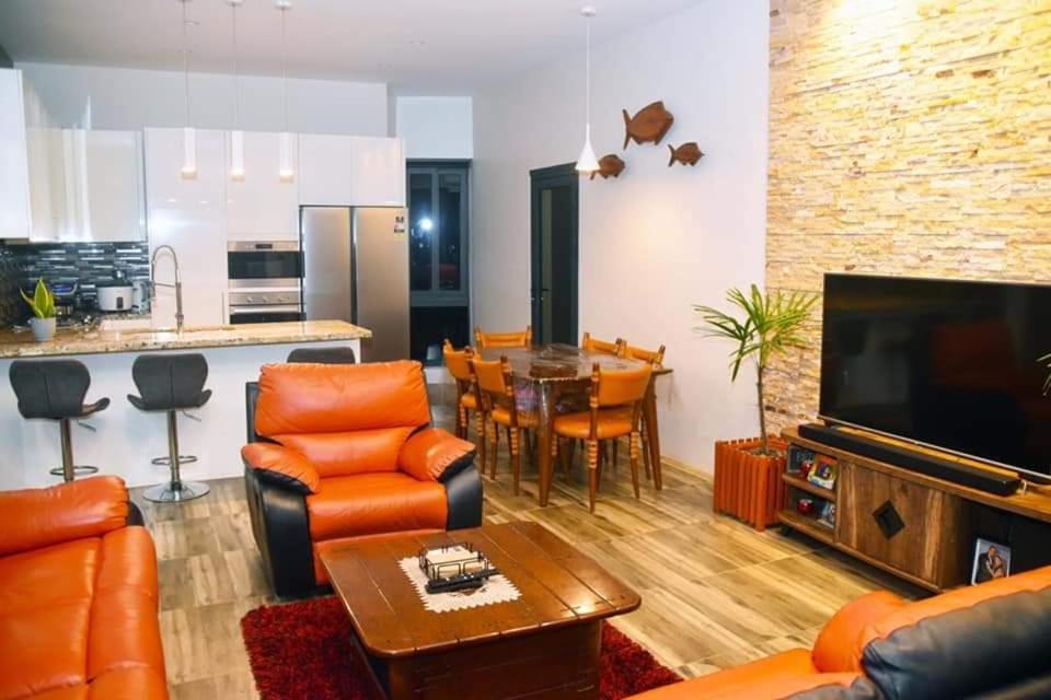 Breeze Apartments Нади Екстериор снимка