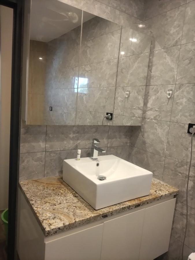 Breeze Apartments Нади Екстериор снимка